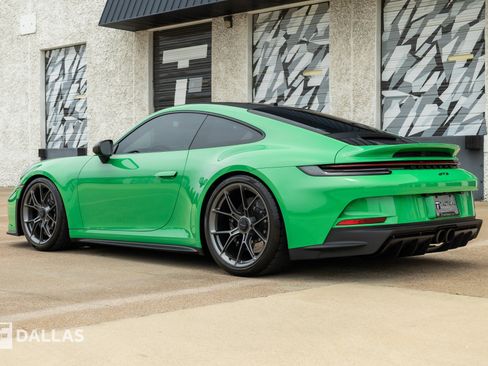 Used 2022 Porsche 911 GT3 RWD image 10