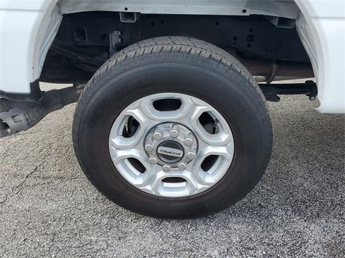 Certified 2025 Ford F250 XLT image 5