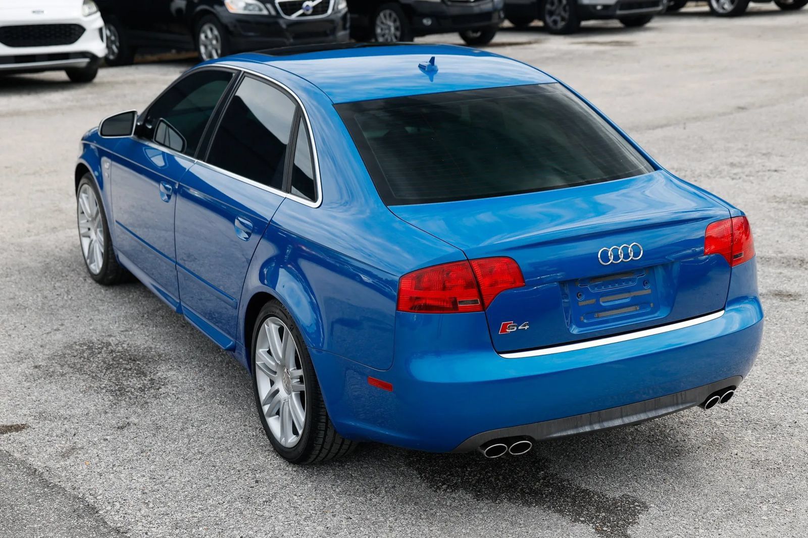 Used 2007 Audi S4 Sedan AWD/4WD image 3