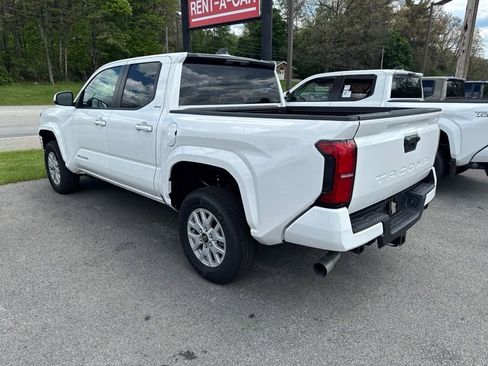 New 2026 Toyota Tacoma SR5 RWD image 6