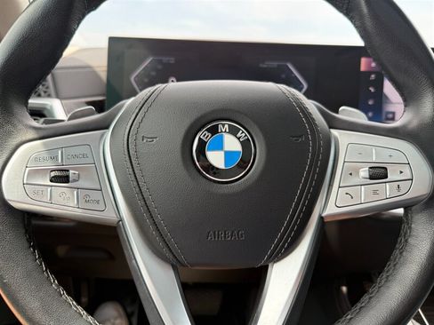 Used 2023 BMW X7 xDrive40i w/ Premium Package AWD/4WD image 26