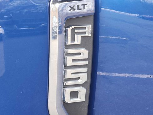 Used 2022 Ford F250 XLT w/ Snow Plow Prep Package image 32