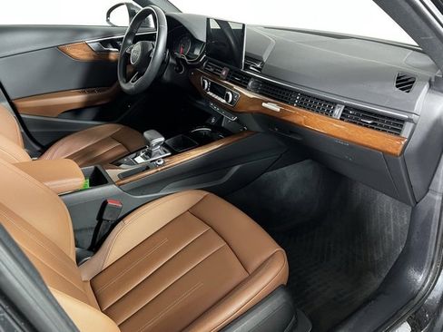 Used 2023 Audi A4 2.0T Premium w/ Convenience Package image 11