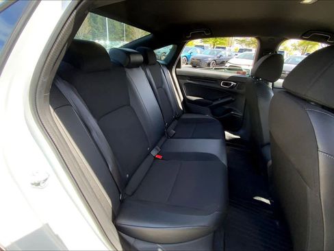Used 2023 Honda Civic Sport image 19