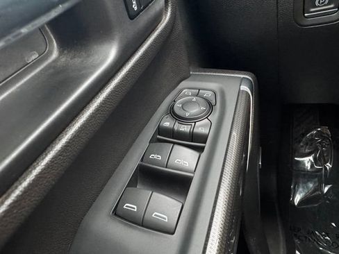 Used 2023 GMC Sierra 2500 AT4 w/ AT4 Premium Plus Package AWD/4WD image 33