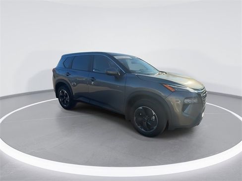 Certified 2025 Nissan Rogue SV image 2