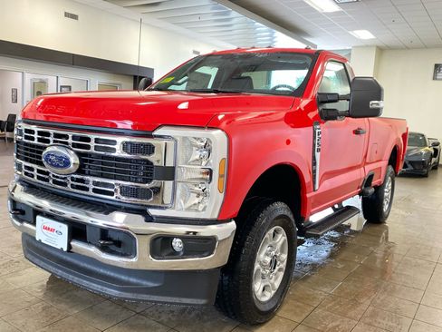 New 2026 Ford F250 XLT w/ FX4 Off-Road Package AWD/4WD image 4