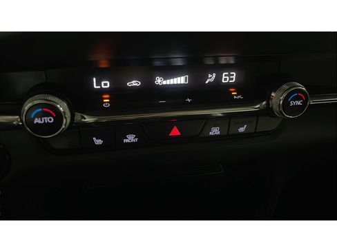 Used 2023 MAZDA CX-30 AWD 2.5 S w/ Preferred Package image 17