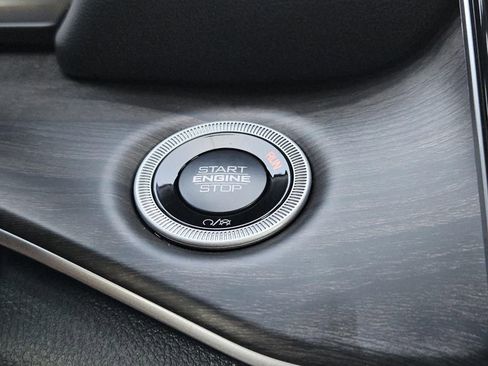 New 2025 Jeep Grand Cherokee Limited image 13