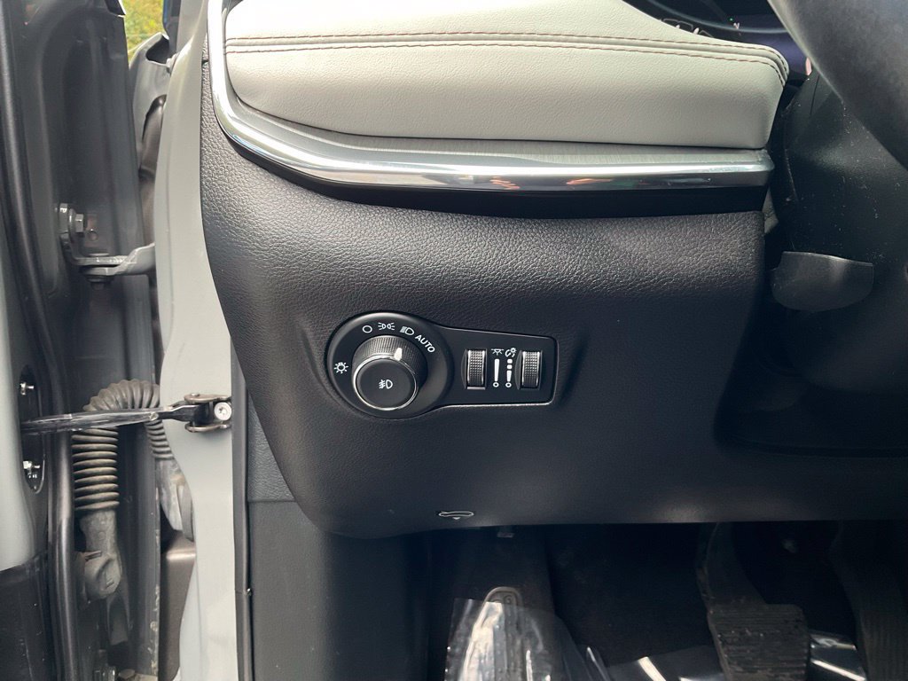 Used 2022 Jeep Compass Limited w/ Sun and Sound Group AWD/4WD image 13