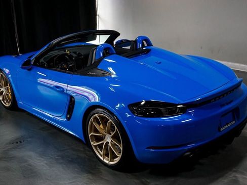 Used 2023 Porsche 718 Boxster Spyder RWD image 51