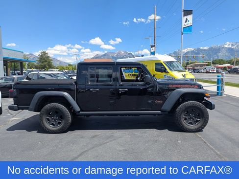 Used 2021 Jeep Gladiator Mojave w/ Cold Weather Group AWD/4WD image 2