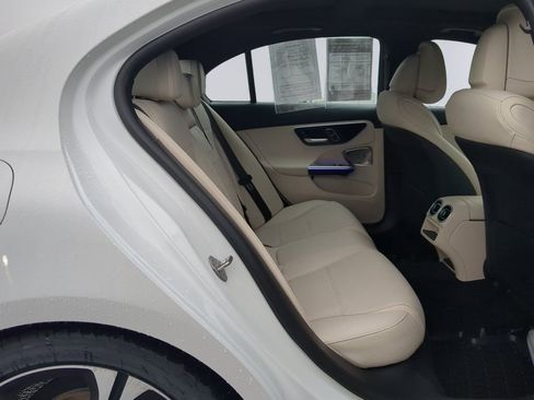 Used 2022 Mercedes-Benz C 300 C 300 image 18