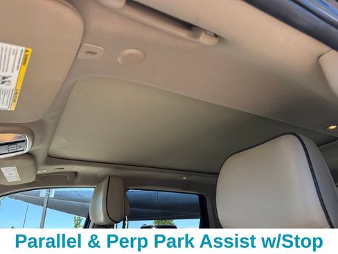 Used 2020 Jeep Grand Cherokee Overland AWD/4WD image 25