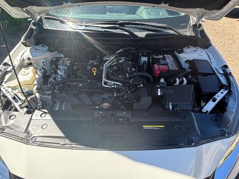 Used 2025 Nissan Altima 2.5 SV FWD image 30