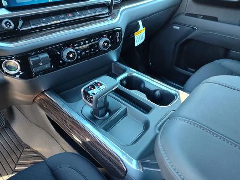 New 2026 Chevrolet Silverado 1500 LT Trail Boss w/ Convenience Package II image 14