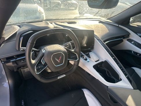 Used 2025 Chevrolet Corvette E-Ray w/ Stealth Interior Trim Package image 16