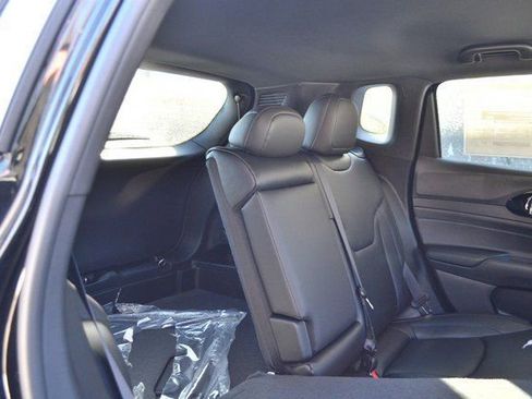 New 2026 Jeep Compass Limited image 31