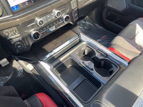 New 2024 Ford F250 Lariat w/ Lariat Ultimate Package AWD/4WD image 47