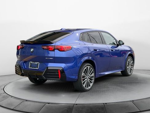 New 2026 BMW X2 xDrive28i w/ Technology Package AWD/4WD image 7