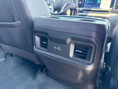 Certified 2024 Chevrolet Silverado 1500 LT Trail Boss w/ Convenience Package II AWD/4WD image 19