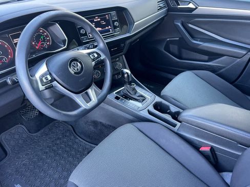 Used 2019 Volkswagen Jetta S image 11