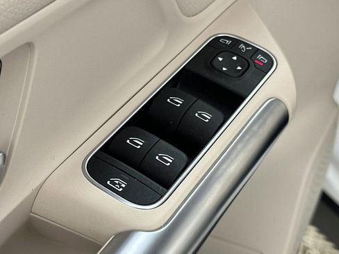 Certified 2026 Mercedes-Benz GLA 250 image 14