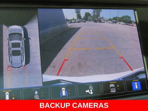 Used 2023 Buick Enclave Avenir w/ Trailering Package, 5000 lbs. AWD/4WD image 6