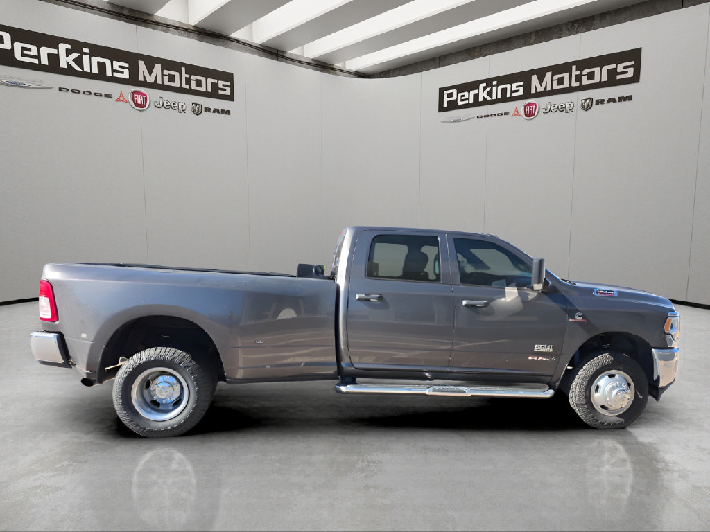 Used 2020 RAM 3500 Tradesman AWD/4WD image 6