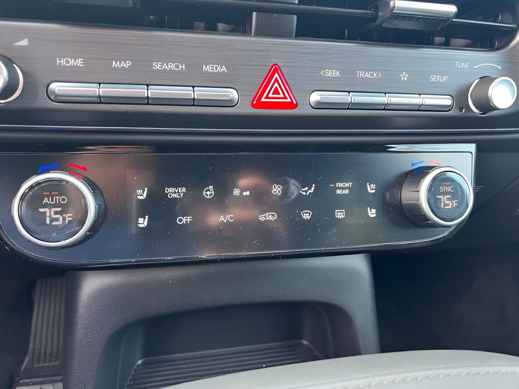 Used 2026 Hyundai Palisade Calligraphy AWD/4WD image 25