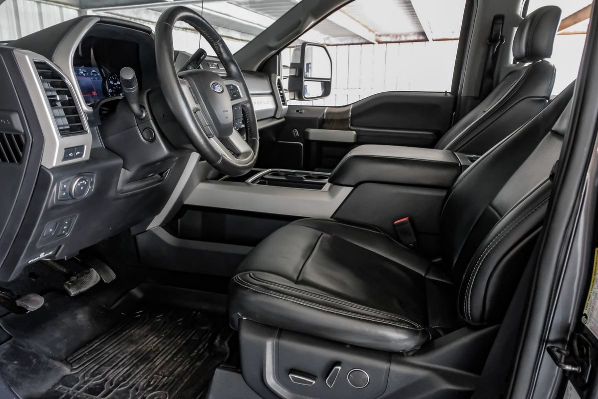 Used 2019 Ford F350 Lariat w/ Lariat Ultimate Package AWD/4WD image 14