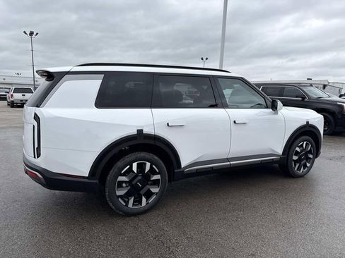 New 2027 Kia Telluride S image 2