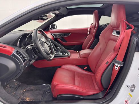 Used 2020 Jaguar F-TYPE R image 16