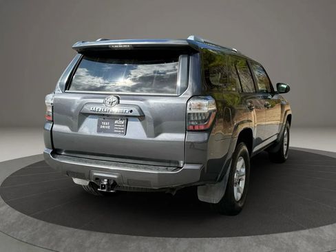 Used 2015 Toyota 4Runner SR5 RWD image 6