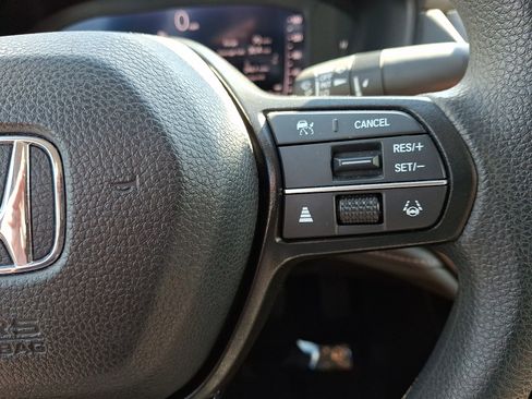 Used 2024 Honda Accord EX image 22
