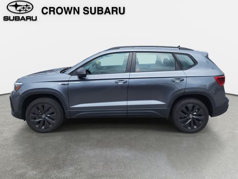 Used 2023 Volkswagen Taos S FWD image 2