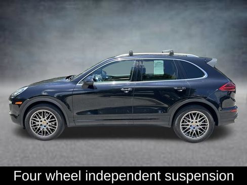Used 2017 Porsche Cayenne S AWD/4WD image 8