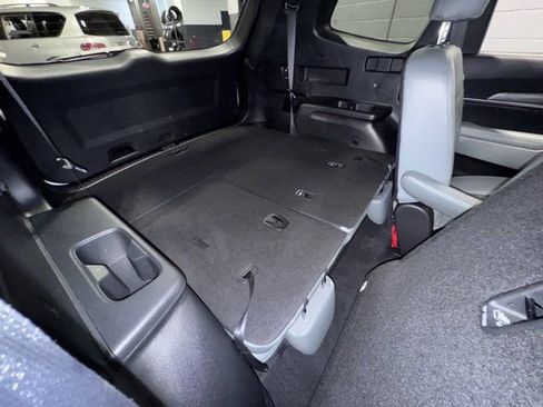 Used 2023 Kia Telluride EX X-Line image 18