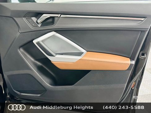 Certified 2022 Audi Q3 2.0T Premium image 28