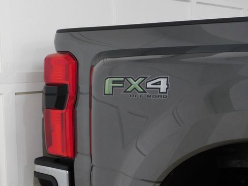Used 2024 Ford F450 Lariat w/ Lariat Ultimate Package AWD/4WD image 9