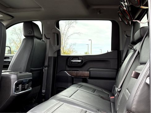 Used 2022 GMC Sierra 1500 Denali w/ Denali Premium Package image 20