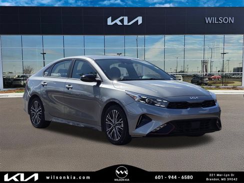 Used 2022 Kia Forte GT-Line w/ GT-Line Technology Package FWD image 1