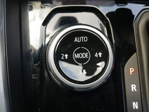 Used 2026 Chevrolet Colorado ZR2 w/ Technology Package image 7