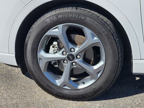 Used 2023 Ford Escape ST-Line w/ Tech Pack #1 image 7