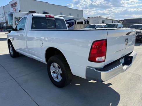 Used 2019 RAM 1500 Classic SLT image 5