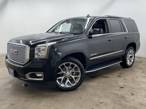 Used 2017 GMC Yukon Denali w/ Open Road Package image 1