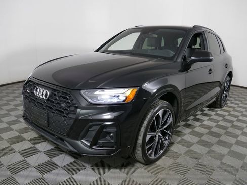 Used 2023 Audi SQ5 Premium Plus w/ Premium Plus Package image 29