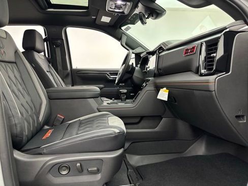 New 2026 GMC Sierra 1500 AT4 w/ AT4 Premium Package AWD/4WD image 36