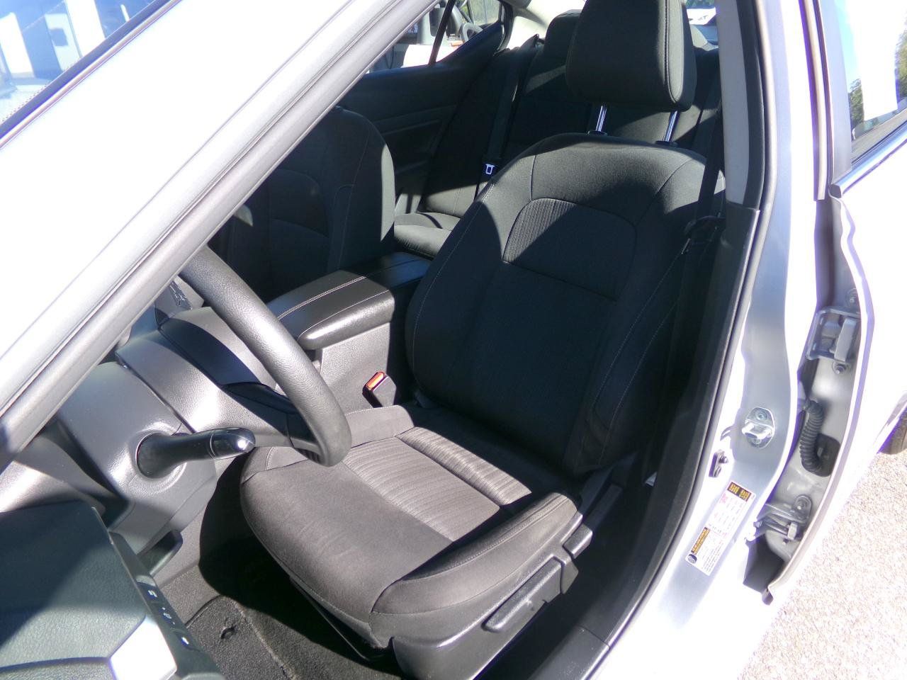 Used 2023 Nissan Altima 2.5 S FWD image 6