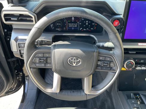 Certified 2025 Toyota Tacoma TRD Sport w/ TRD Sport Upgrade Package image 16